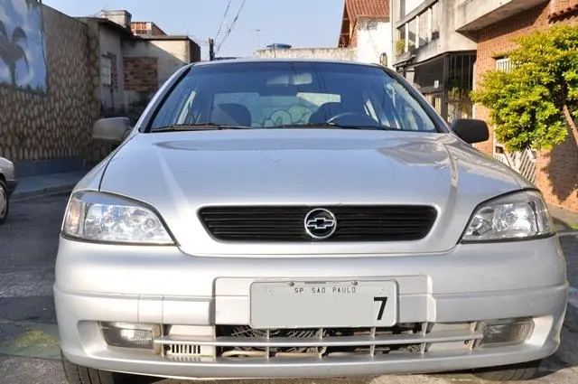 Astra Sedan 2001 completo em otimo estado