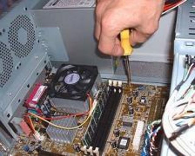 Assistência tecnica de computadores, montagem e manutençao de computadores no ABcom SBC