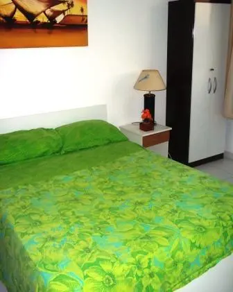 Aluga-se apartamento mobiliado Fortaleza centro Praia