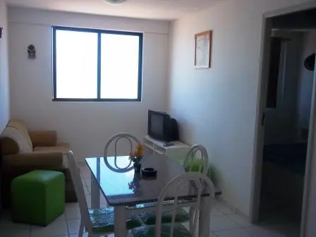 Aluga-se apartamento mobiliado Fortaleza centro Praia