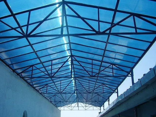 Lavagem e reforma de toldos, coberturas e Galpões