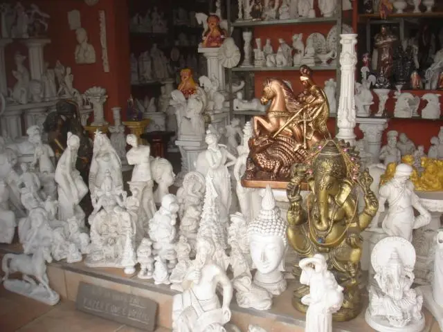 DECORACAO PECAS ESTATUAS ARTEFATOS