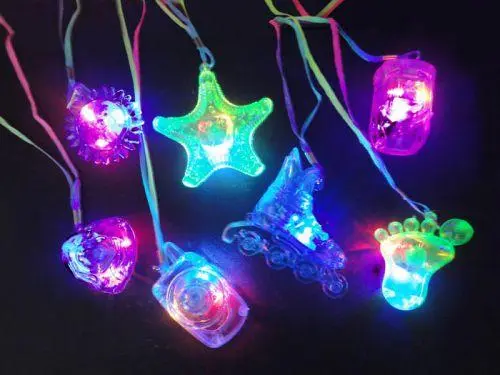 Avimafestas - Comércio de Adereços e Locação de Equipamentos de luz, som e efeitos para festas