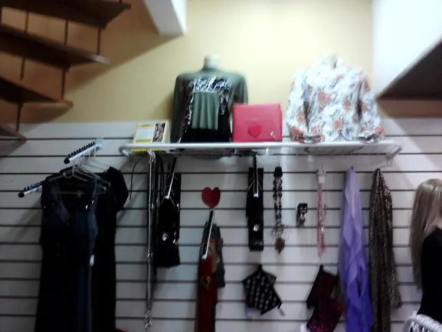 LOJA DE ROUPAS FEMININAS