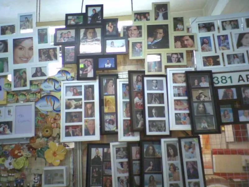 Porta retratos de paredes e murais de imas