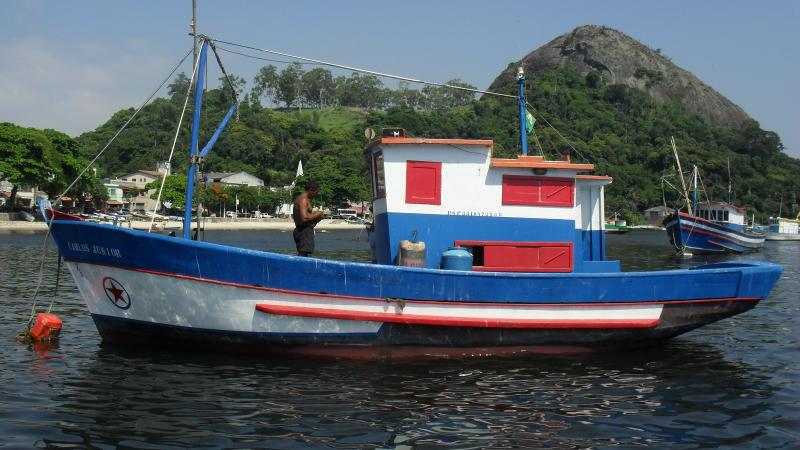 ALUGUEL DE BARCO PARA PASSEIO E PESCARIA NO RIO DE JANEIRO - NITERÓI