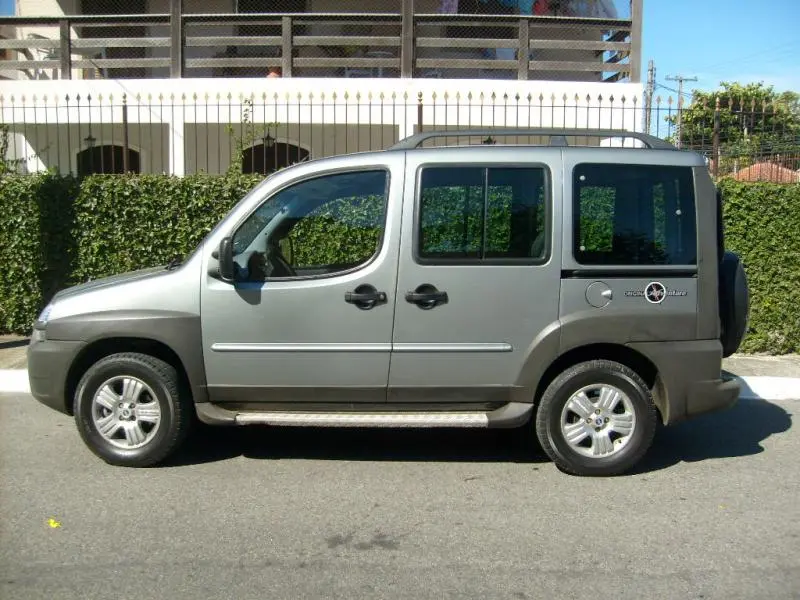 TRANSPORTE EXECUTIVO - DOBLO PARA PASSEIOS E VIAGENS