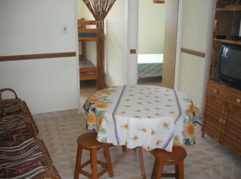 Alugo apartamento temporada em Itanhaém - praia dos sonhos - frente mar