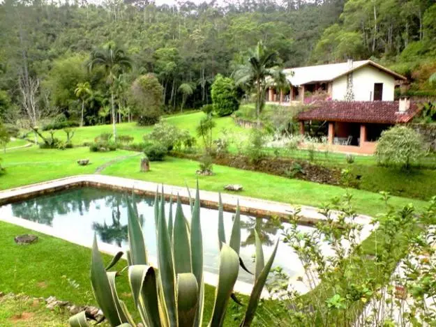 MARAVILHOSO SITIO PARA ALUGAR