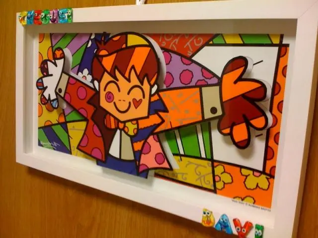 romero britto enfeite de porta maternidade com um abraco a seus amigos