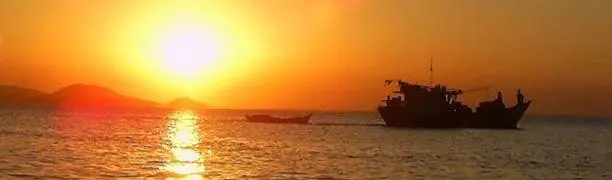 PASSEIOS DE BARCO ARRAIAL DO CABO