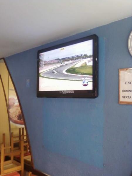 Instalação de Suporte de TV LCD no Rio de Janeiro e Região dos Lagos