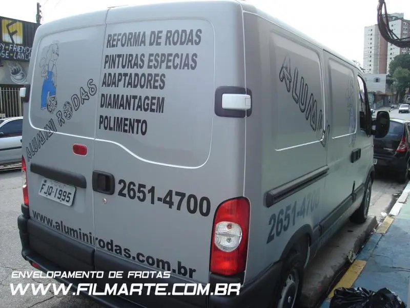 Adesivagem de Veículos