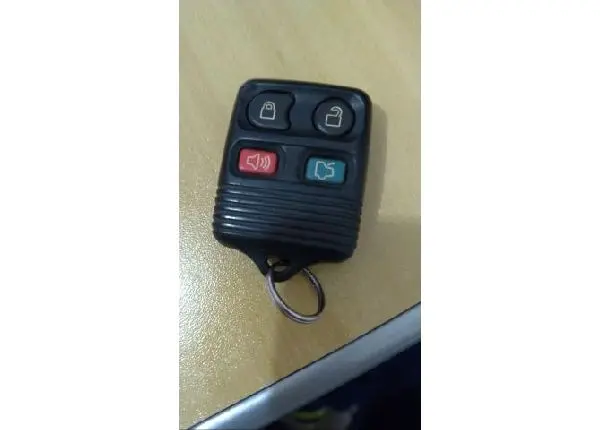 Carcaça de alarme fiesta