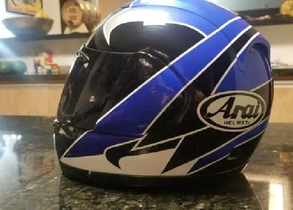 Capacete ARAI