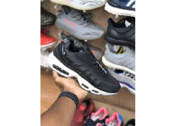@ mandellashoes Tênis Nike Airmax 95 Promoção 50% OFF SOMENTE ESSA SEMANA