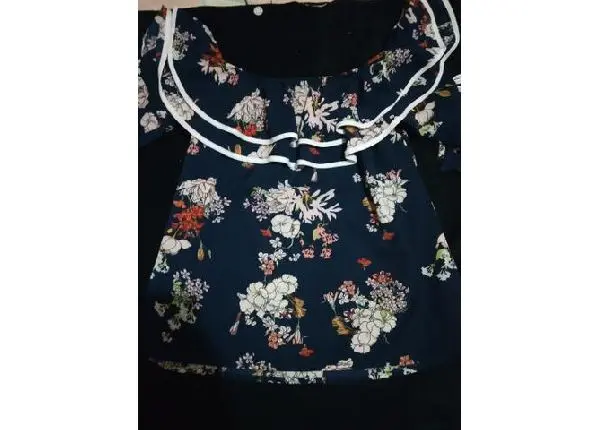 2 blusas por R$10 reais