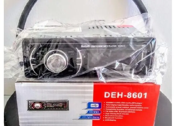 Som Automotivo Fm Sd Usb Aux E Bluetooth Deh-8601 Novo Garantia