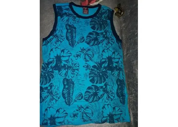 Camisas e camisetas promoção Utimas peças $$$10 zap * tamanho P e M
