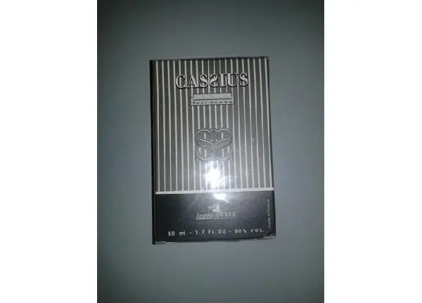Perfume francês CASSIUS