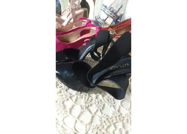 Sandalias e Saltos