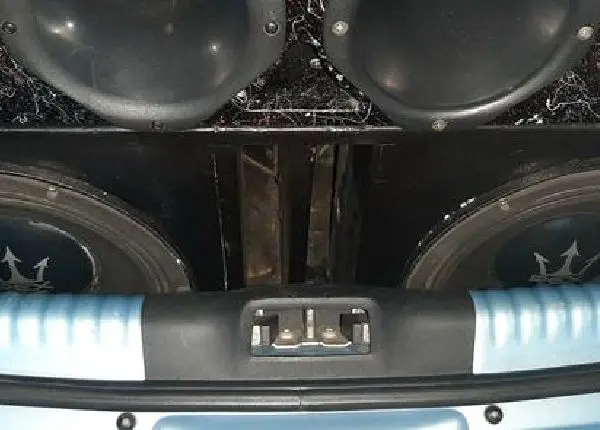 Auto falante 12 pol rex 1.200 rms cada