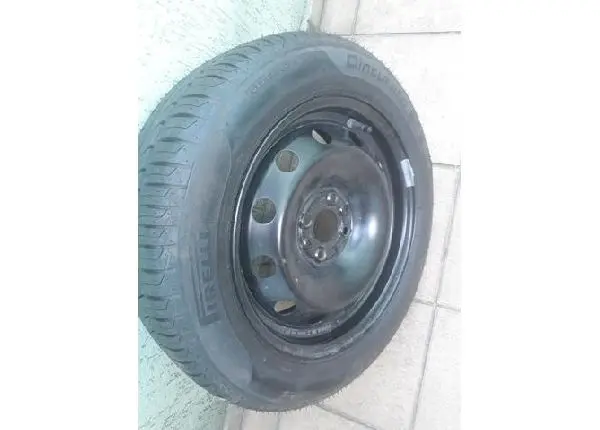 Pneu 185/60 com Roda Aro 15 com Pneu Pirelli P1 