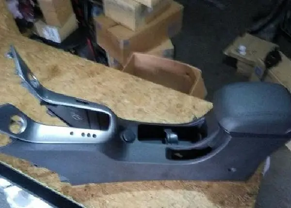 Console Central Chevrolet Cruze 2012-2015 Novo Original