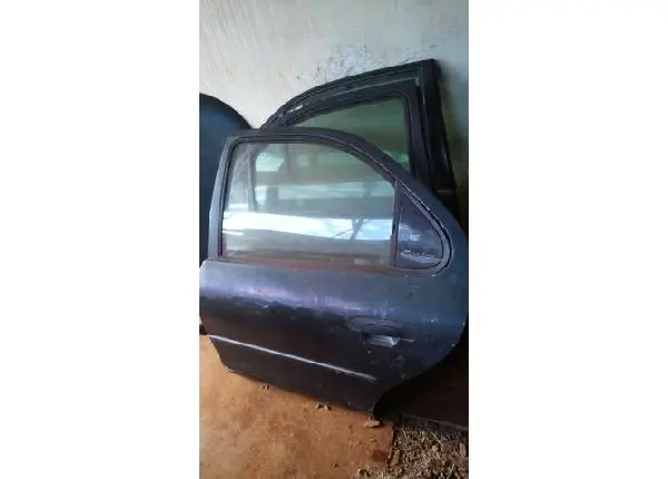 Portas Traseiras Ford Mondeo 98 Montadas Originais