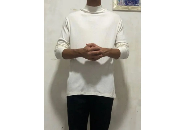 CAMISA DE MANGA LONGA BRANCA ÓTIMO TECIDO
