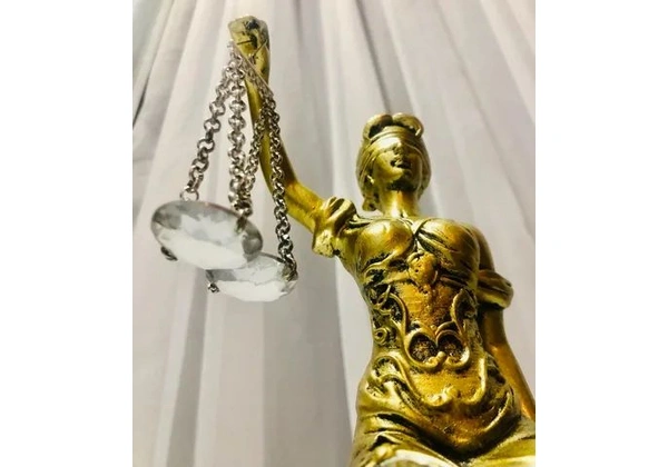 Decoração Para Escritório Estatueta Deusa Da Justiça Themis