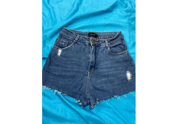 Short jeans nexo