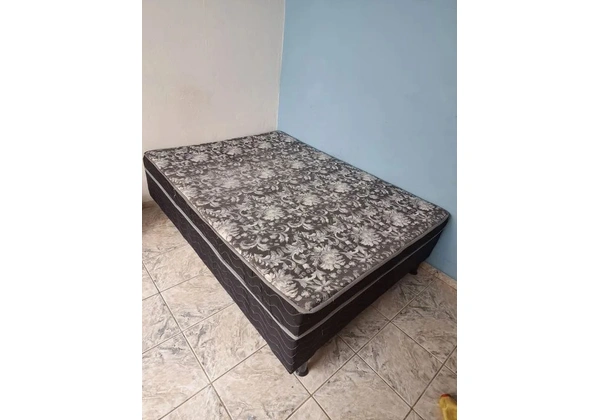 Cama Box conjulgada de Casal