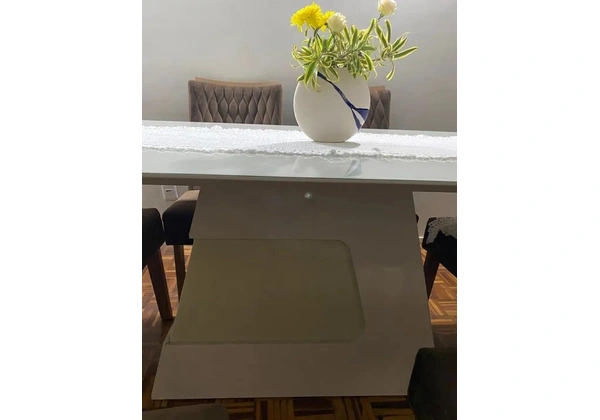 Mesa de Jantar para 6 pessoas