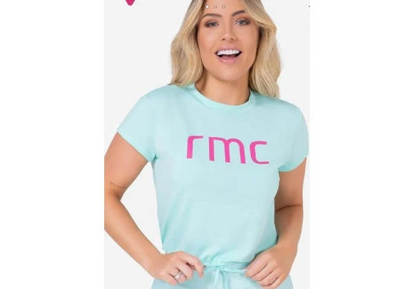 Vendo roupa da romance