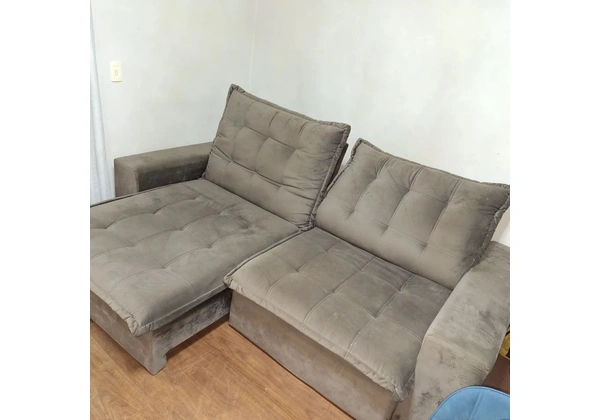 Sofa retrátil e reclinável em perfeito estado