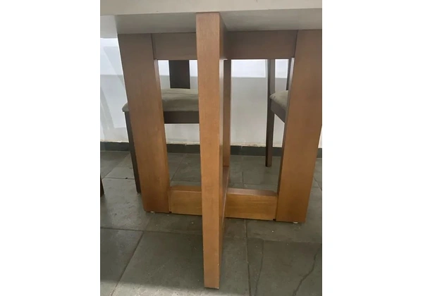 Mesa de vidro 6 lugares
