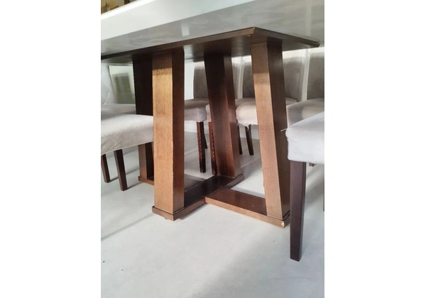 Jogo de Mesa de Jantar com 8 Cadeiras