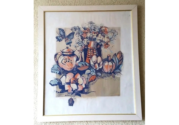 Quadro com gravura do tipo serigrafia da artista Yara Tupinambás.