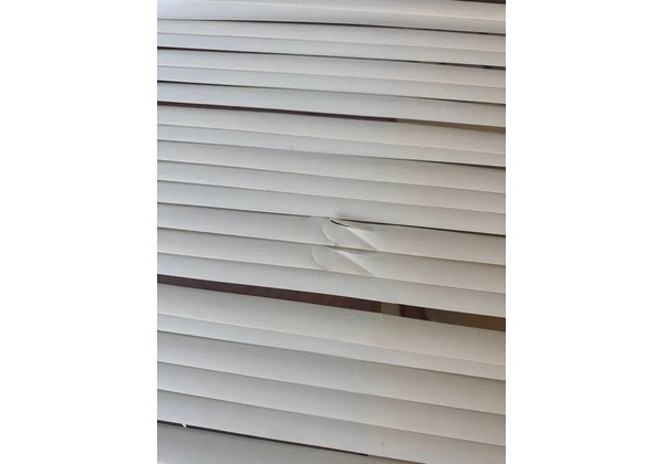 Vendo persiana vinil horizontal 1, 20 x 150