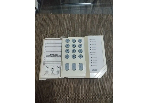 Teclado para central de alarme DSC