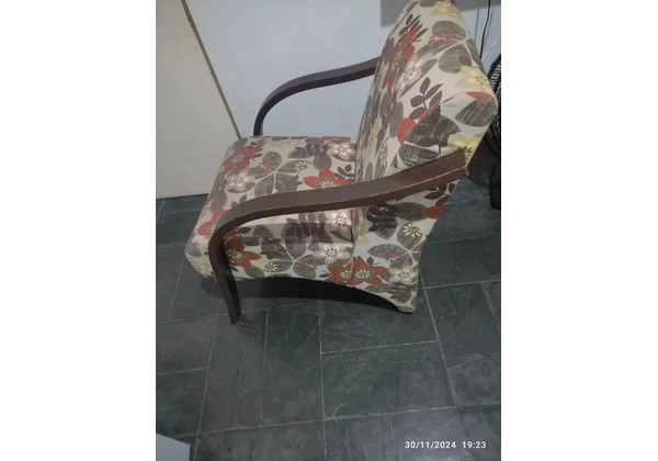 Duas poltrona Floral para Decorar sua Sala