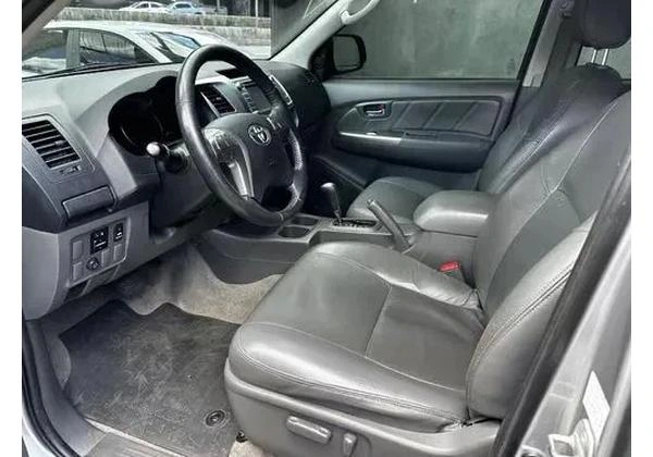 Hilux a venda