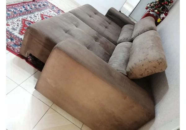 Sofá retrátil reclinável