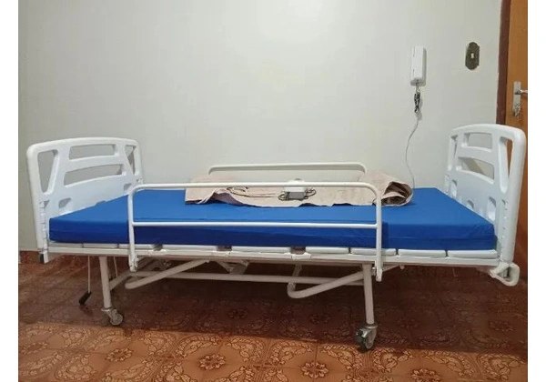 Cama hospitalar com colchão