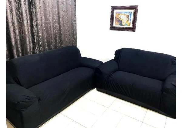 Conjunto de Sofás de 2 e 3 Lugares em Corino Preto