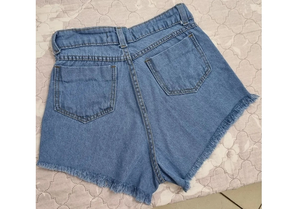 03 Shorts Jeans n° 34 por R$80