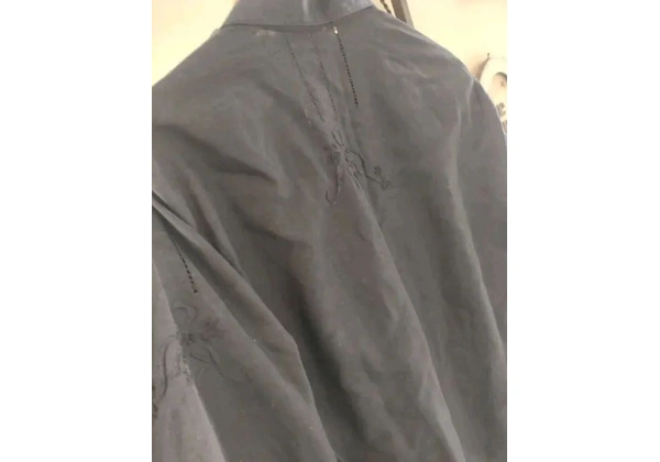 camisa 100% linho bordada RICHELIEU tam m (44) 100, 00<br>Sem uso<br>Preto<br>