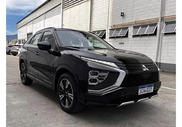 ECLIPSE CROSS HPE S AWC 2024 - 11.000KMS - GARANTIA DE FÁBRICA