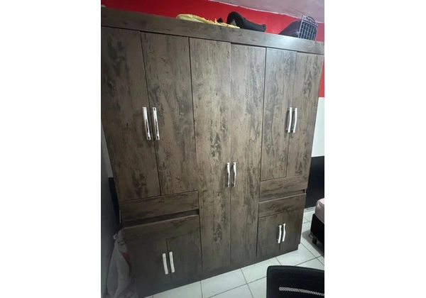 Guarda-roupa